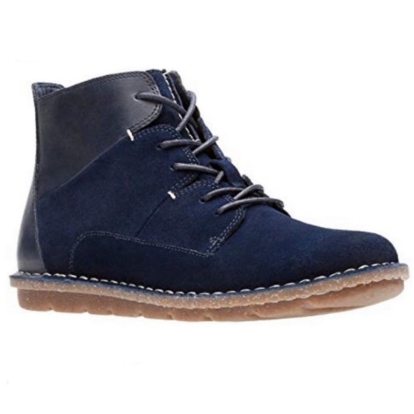 Clark’s Collection blue suede Tamitha Key ankle boots. Size 8.5 - Picture 1 of 11